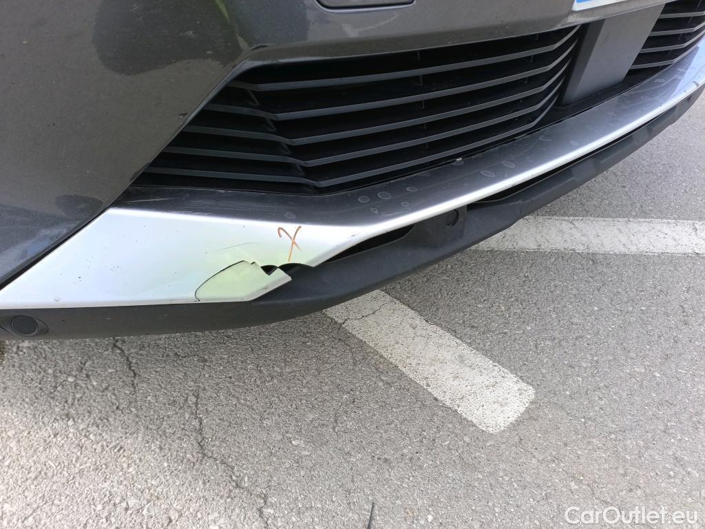  Peugeot  3008 PEUGEOT  Hybrid / 2020 / 5P / todoterreno 225 e-EAT8 Allure (AC2) #3