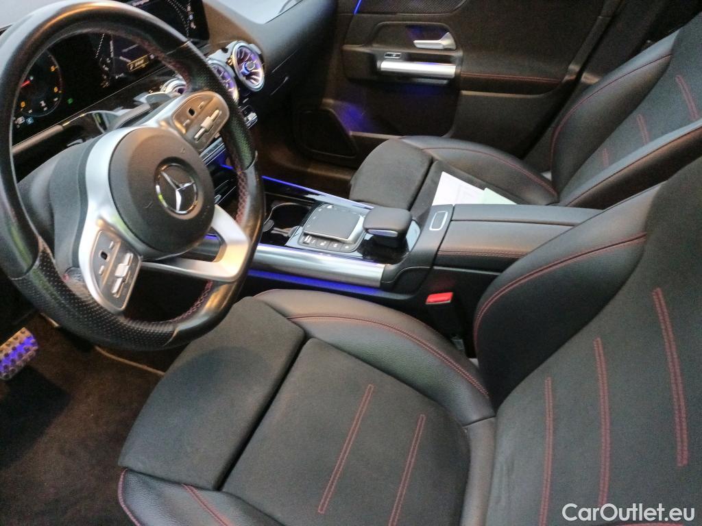  Mercedes  GLA MERCEDES-BENZ  / 2020 / 5P / todoterreno  200 D #8