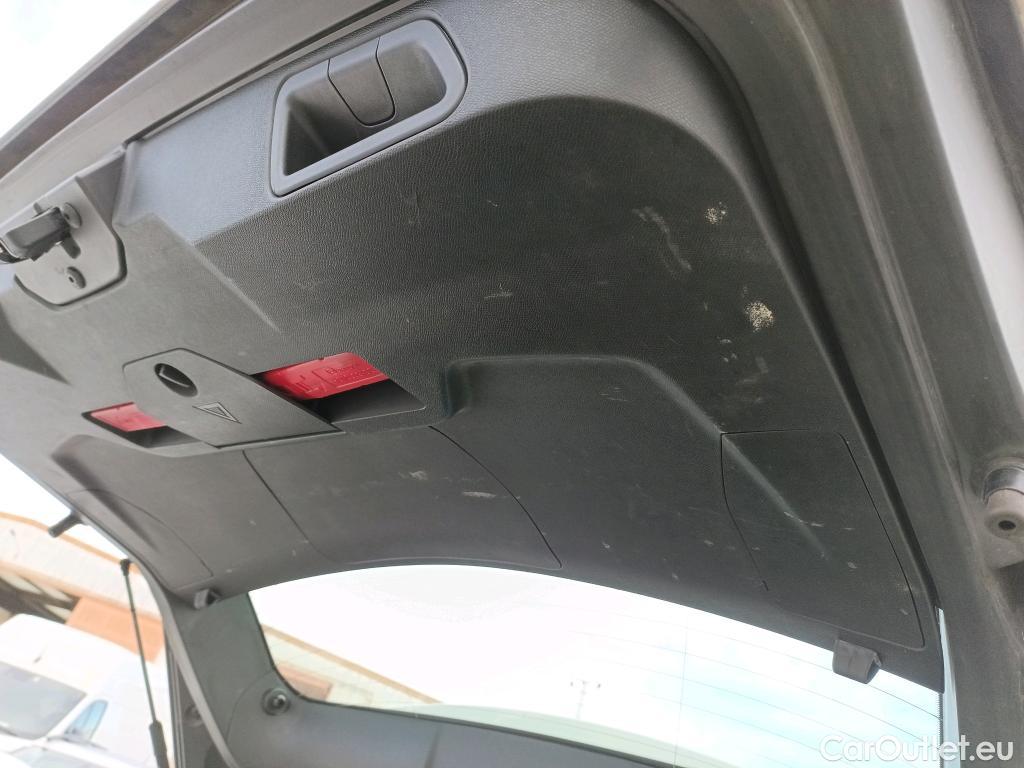  Peugeot  3008 PEUGEOT  / 2020 / 5P / todoterreno 1.5 BlueHDi 96kW (130CV) S&S Active Pack (AC4) #11