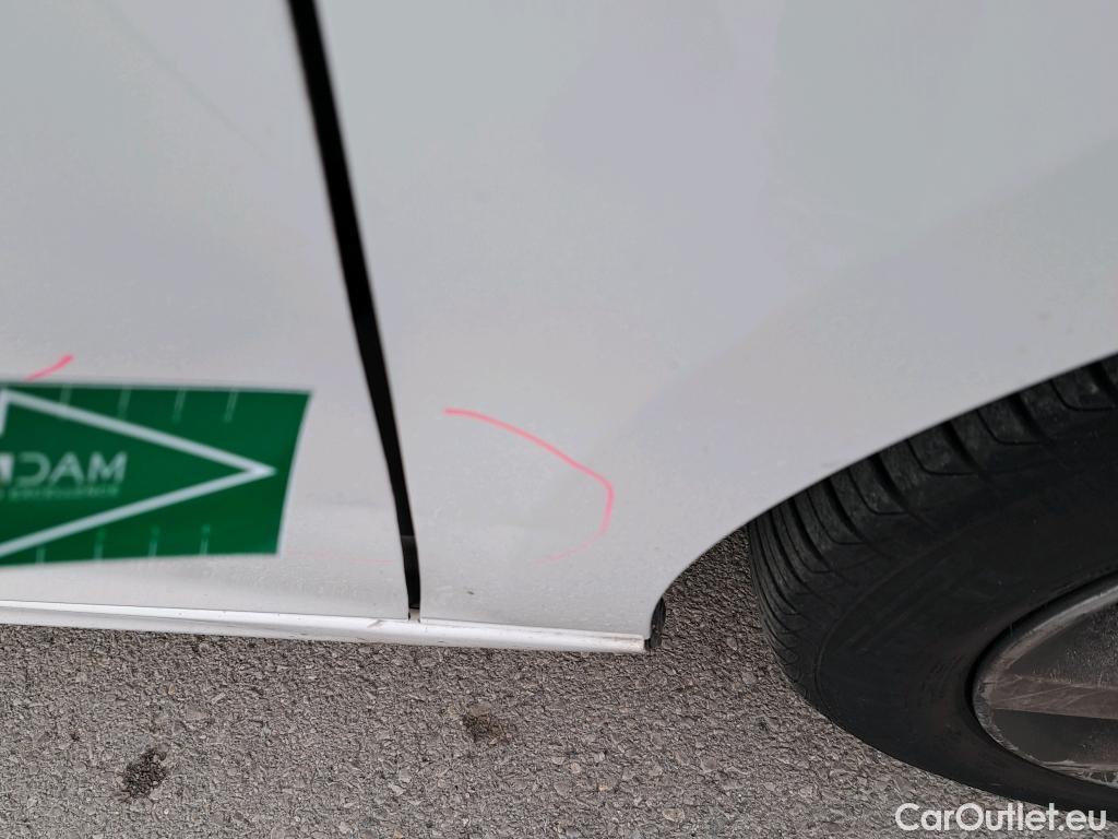  Opel  Corsa OPEL  1.2T XHL 74kW (100CV) Elegance #2