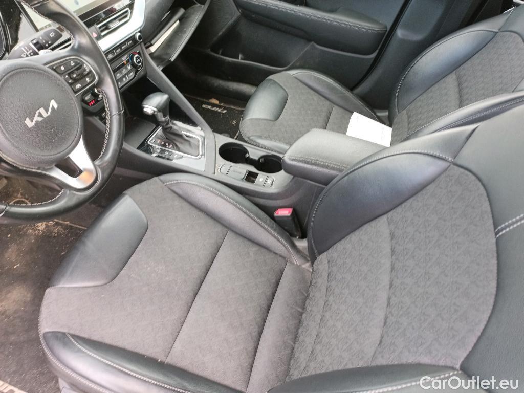  KIA  Niro KIA  / 2019 / 5P / crossover 1.6 GDi PHEV 104kW (141CV) Drive #8