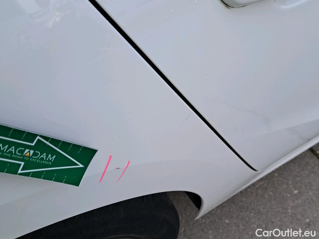  Opel  Corsa OPEL  1.2T XHL 74kW (100CV) Elegance #13