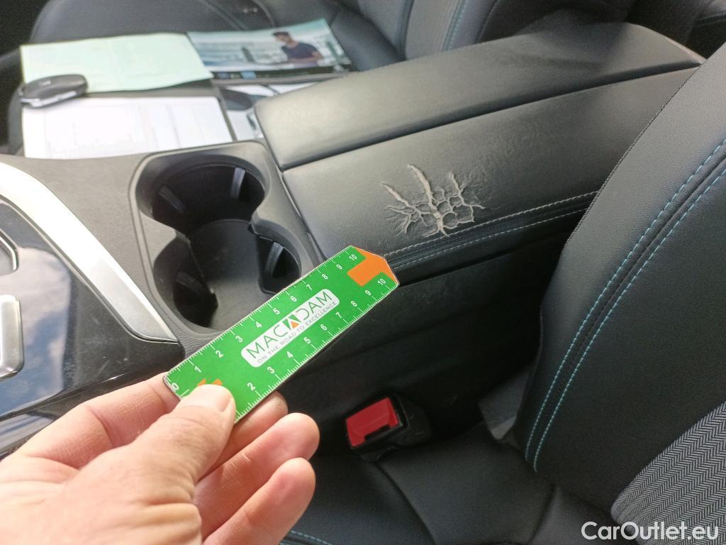  Peugeot  5008 PEUGEOT  / 2020 / 5P / todoterreno 1.5 BlueHDi 96kW S&S Allure Pack EAT8 #7