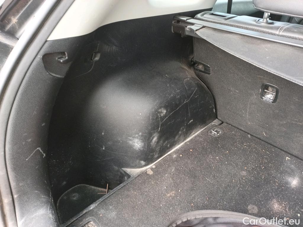  KIA  Niro KIA  / 2019 / 5P / crossover 1.6 GDi PHEV 104kW (141CV) Drive #16