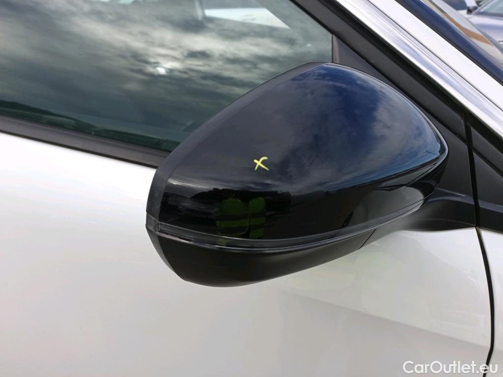  Peugeot  3008 PEUGEOT  / 2020 / 5P / todoterreno 1.5 BlueHDi 96kW (130CV) S&S Active Pack (AC4) #29