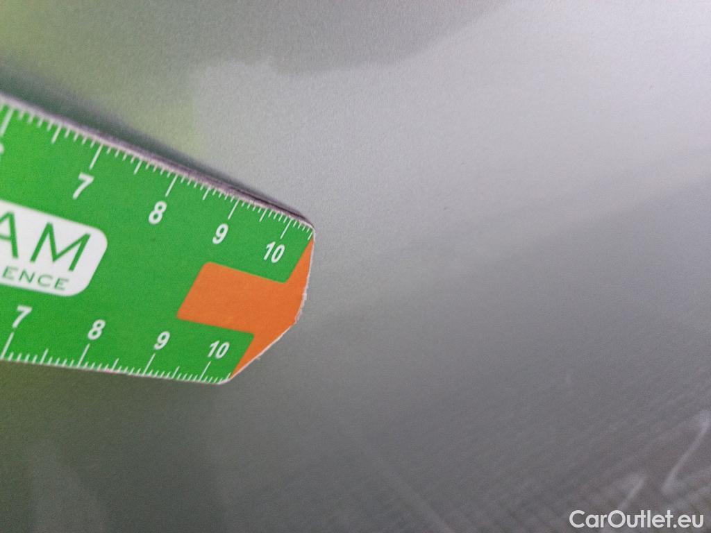  Toyota  RAV4 TOYOTA  / 2018 / 5P / todoterreno 2.5l 220H Advance #11