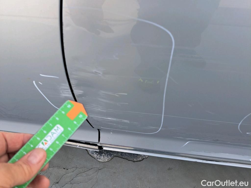  Volkswagen  Passat VOLKSWAGEN  / 2019 / 5P / familiar Variant R-Line 2.0 TDI 140kW (190CV) DSG #4