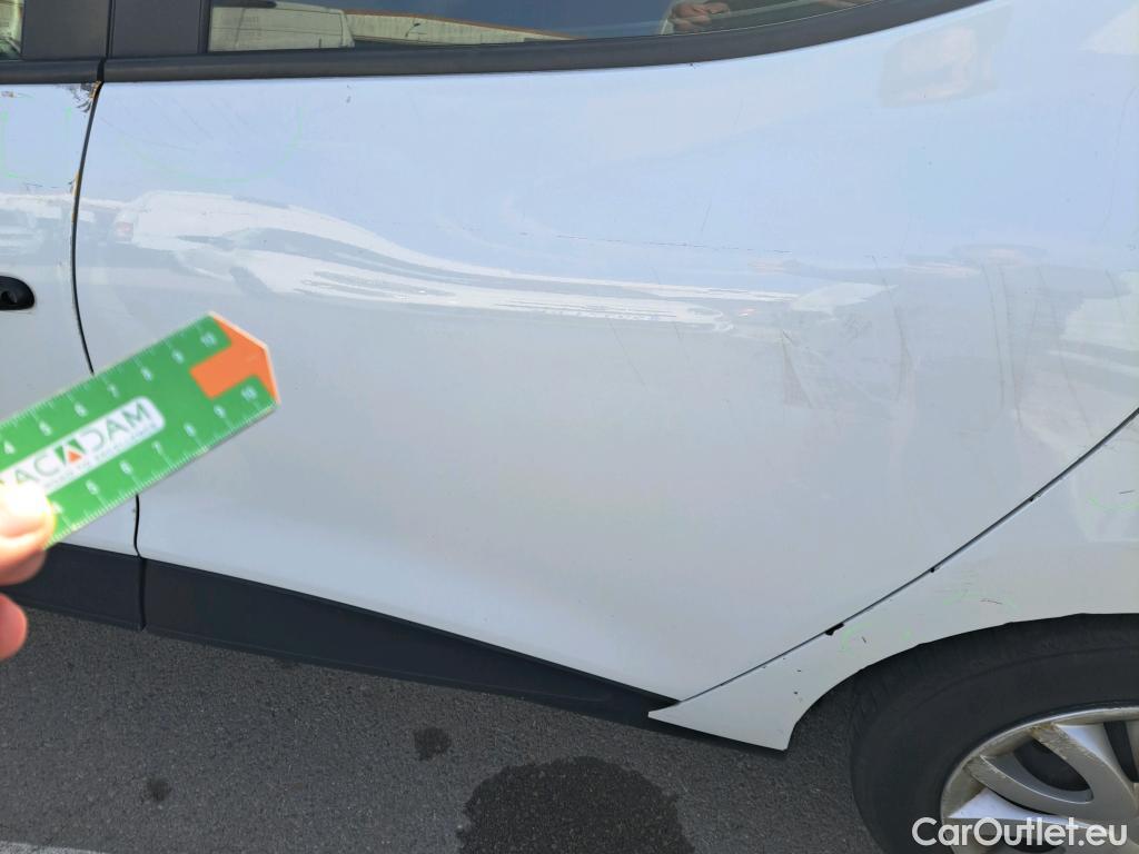  Renault  Clio RENAULT  / 2016 / 5P / berlina con portón Business TCe 66kW (90CV) GLP -18 #71