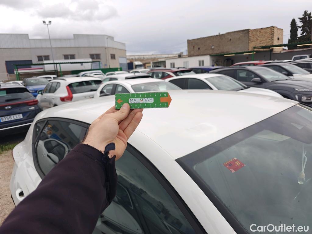  Land Rover  Discovery SEAT Nuevo León / 2020 / 5P / berlina con portón 2.0 TDI 85kW S&S Style Go (AC3) #7