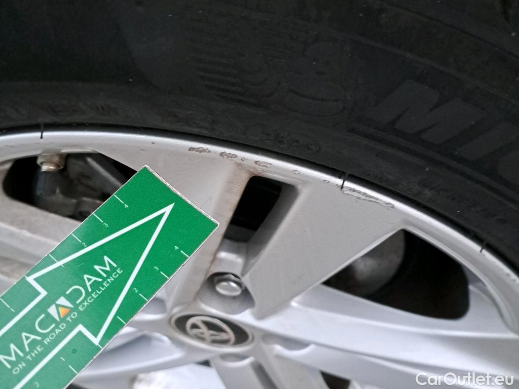  Toyota  Corolla TOYOTA  / 2019 / 5P / familiar 1.8 125H ACTIVE TECH E-CVT TOU SPORT #29