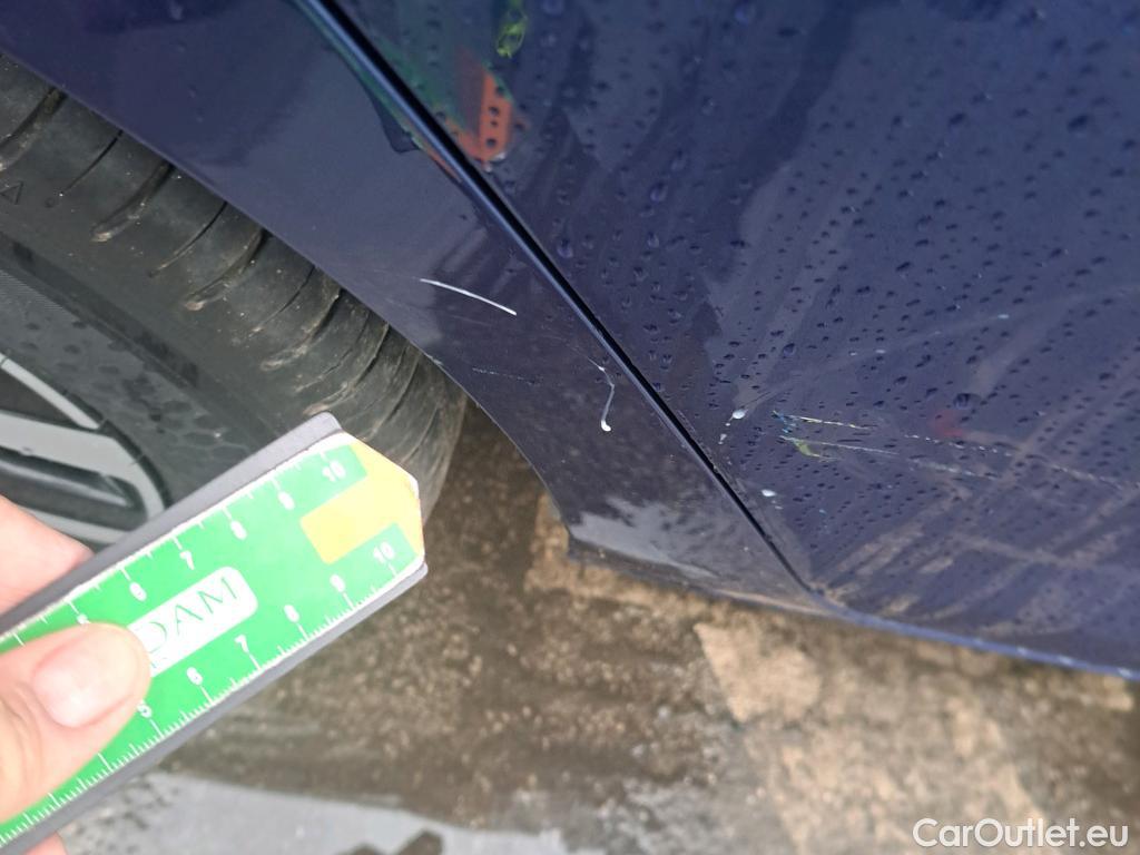  Volkswagen  Polo VOLKSWAGEN  / 2021 / 5P / berlina con portón Life 1.0 TSI 70kW (95CV) DSG #19