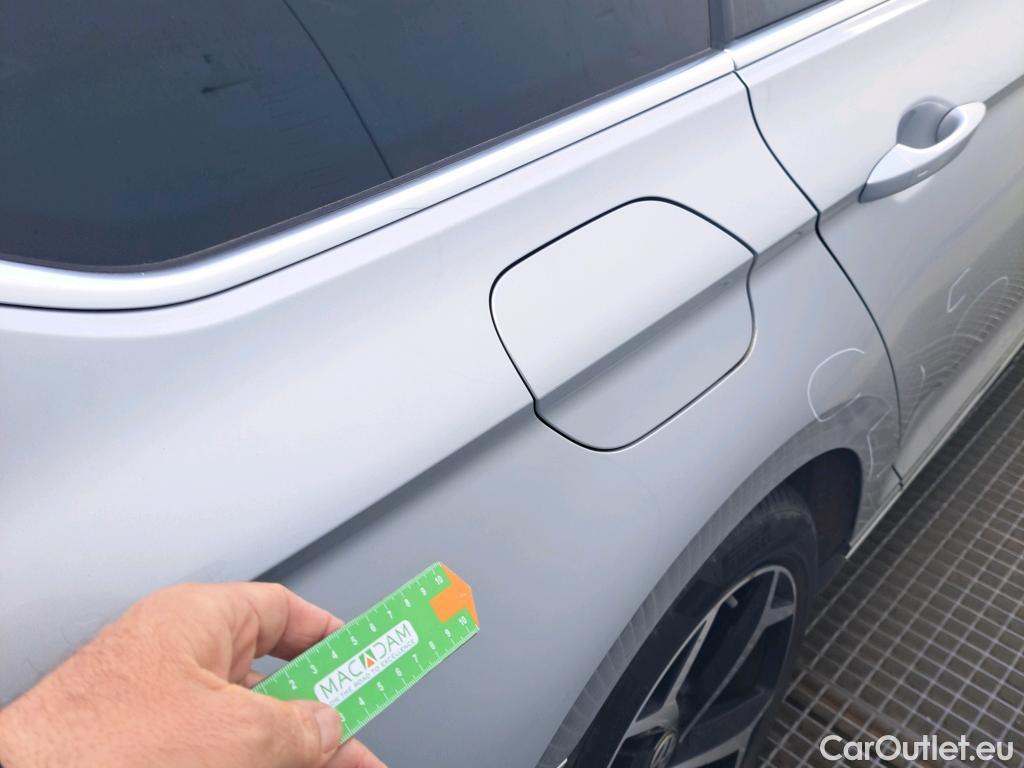  Volkswagen  Passat VOLKSWAGEN  / 2019 / 5P / familiar Variant R-Line 2.0 TDI 140kW (190CV) DSG #11