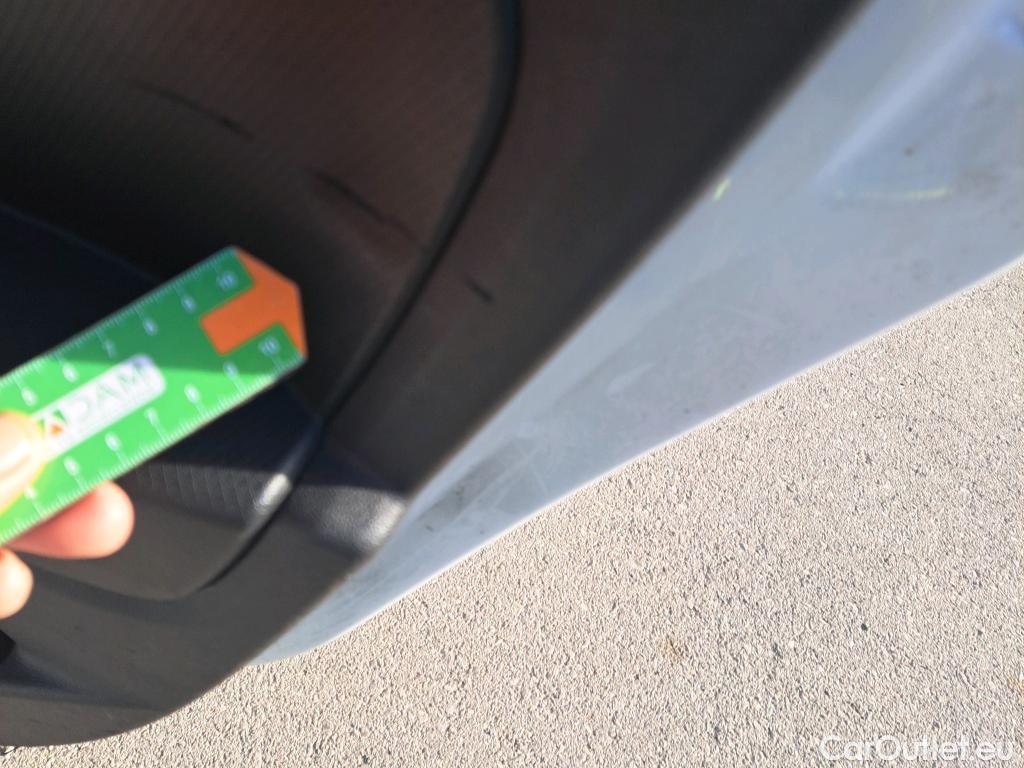  Renault  Clio RENAULT  / 2016 / 5P / berlina con portón Business TCe 66kW (90CV) GLP -18 #54