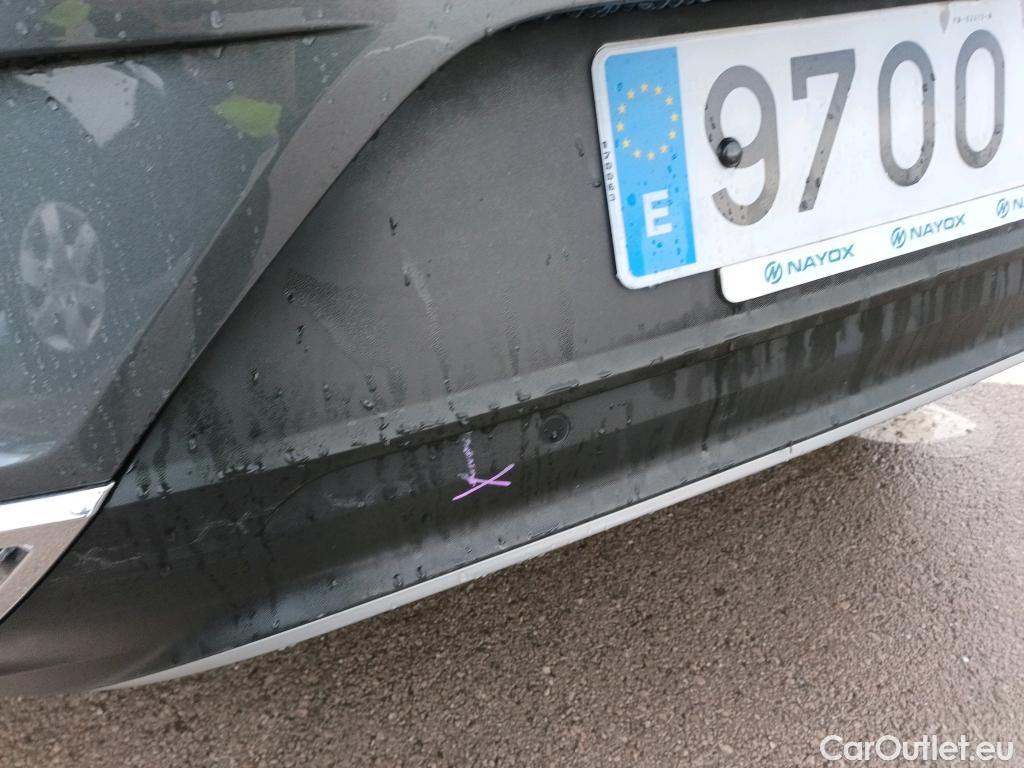  Volkswagen  T-ROC VOLKSWAGEN  / 2017 / 5P / todoterreno Advance 2.0 TDI 110kW (150CV) DSG #4