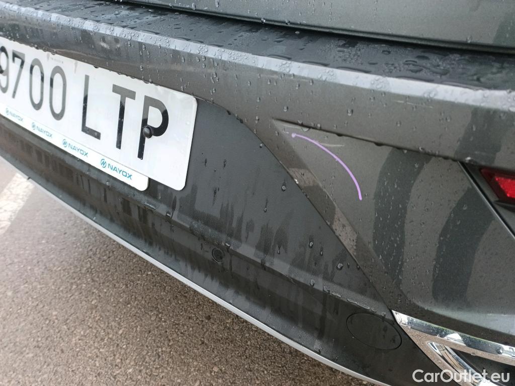  Volkswagen  T-ROC VOLKSWAGEN  / 2017 / 5P / todoterreno Advance 2.0 TDI 110kW (150CV) DSG #8