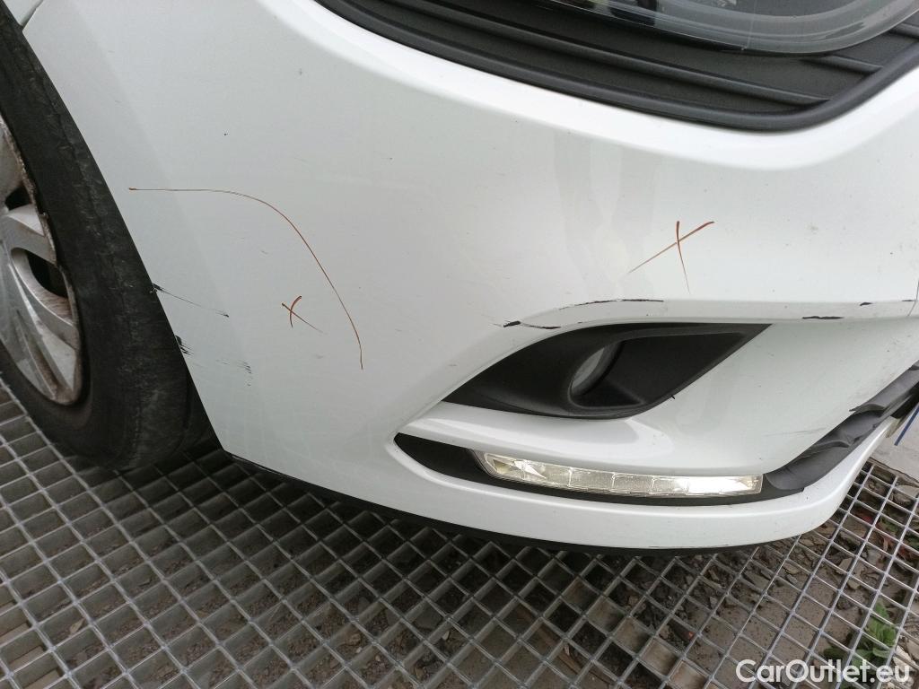  Renault  Clio RENAULT  / 2016 / 5P / berlina con portón Business dCi 66kW (90CV) -18 (AC) #19