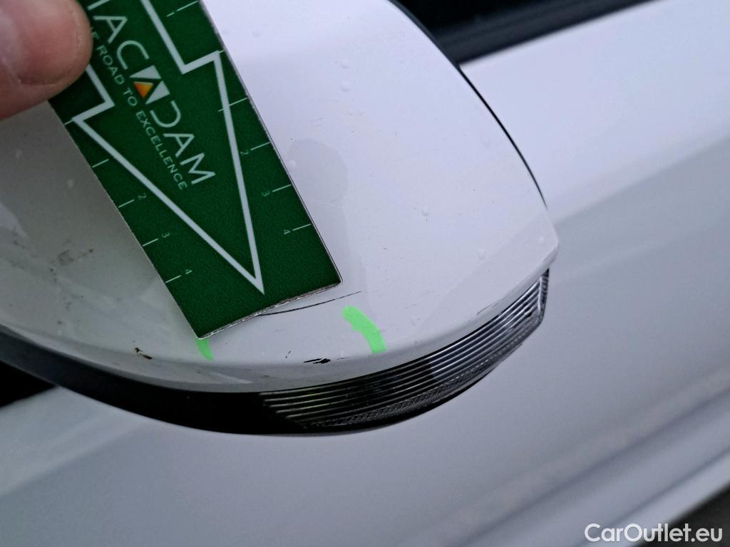  Toyota  Corolla TOYOTA  / 2019 / 5P / familiar 1.8 125H ACTIVE TECH E-CVT TOU SPORT #41