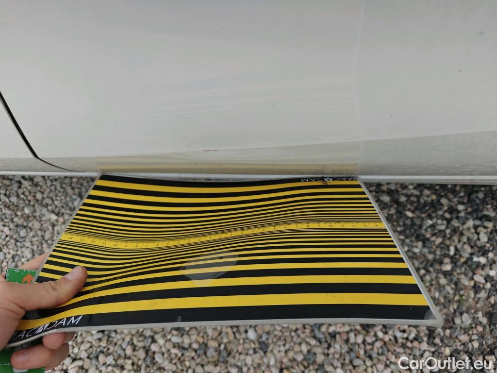  Land Rover  Discovery SEAT Nuevo León / 2020 / 5P / berlina con portón 2.0 TDI 85kW S&S Style Go (AC3) #13