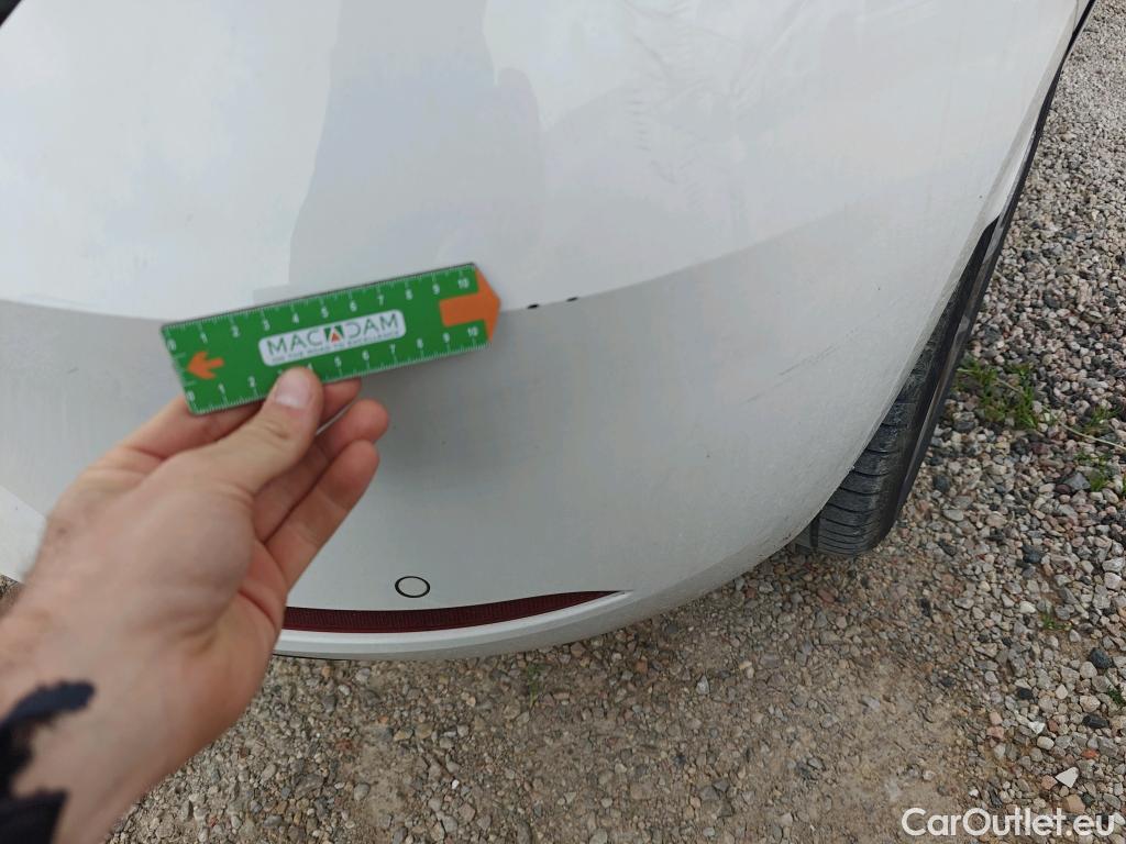  Land Rover  Discovery SEAT Nuevo León / 2020 / 5P / berlina con portón 2.0 TDI 85kW S&S Style Go (AC3) #43