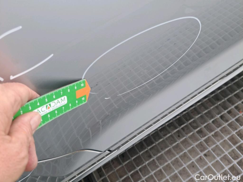  Volkswagen  Passat VOLKSWAGEN  / 2019 / 5P / familiar Variant R-Line 2.0 TDI 140kW (190CV) DSG #20