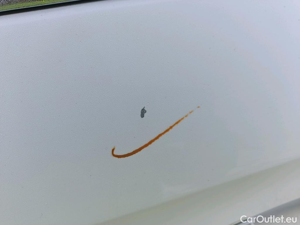  Skoda  KAMIQ SKODA  1.0 TSI 81kW (110CV) DSG Ambition #26