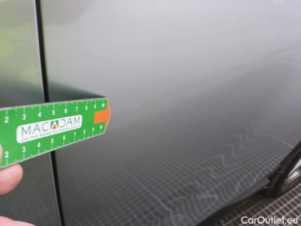  Toyota  RAV4 TOYOTA  / 2018 / 5P / todoterreno 2.5l 220H Advance #12