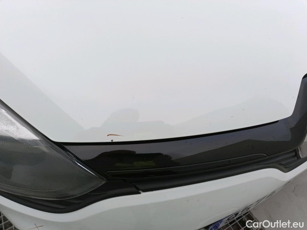  Renault  Clio RENAULT  / 2016 / 5P / berlina con portón Business dCi 66kW (90CV) -18 (AC) #33