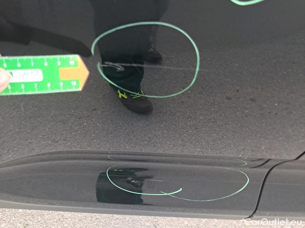  Volvo  XC 40 VOLVO XC40 / 2017 / 5P / todoterreno 2.0 D3 Momentum Pro #24