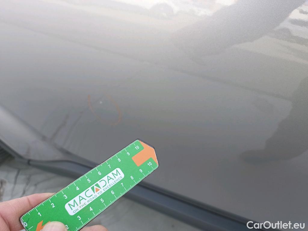  Toyota  C-HR TOYOTA  / 2016 / 5P / todoterreno 1.8 125H Advance (CX) #4