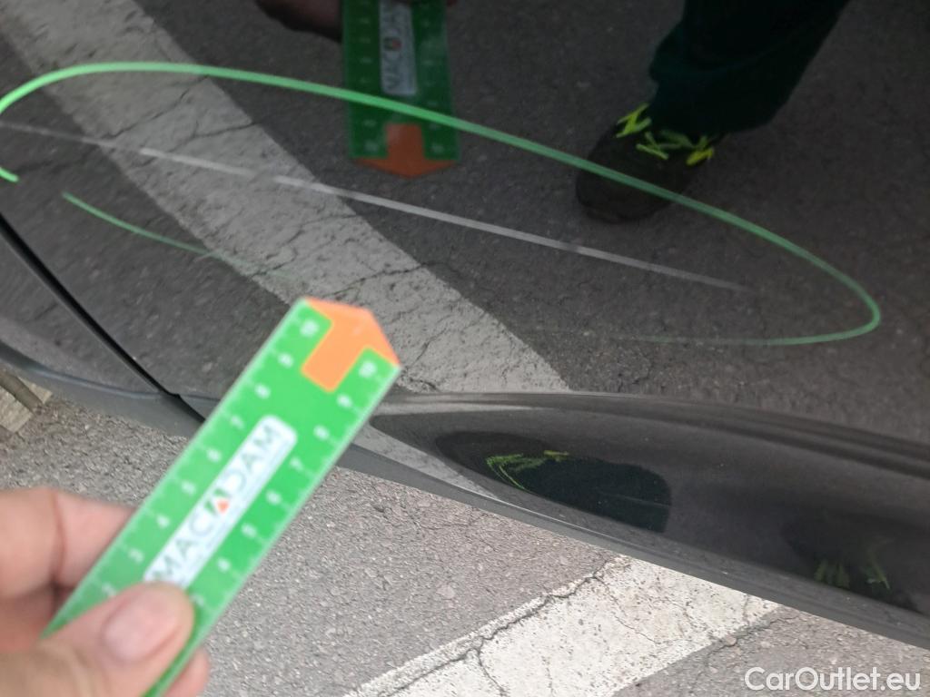  Volvo  XC 40 VOLVO XC40 / 2017 / 5P / todoterreno 2.0 D3 Momentum Pro #8