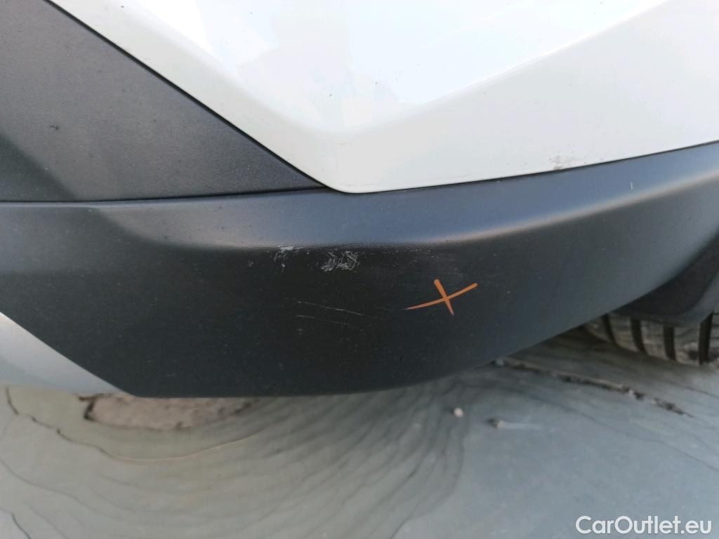  Toyota  RAV4 TOYOTA  / 2018 / 5P / todoterreno 2.5l 220H Advance 4WD #17