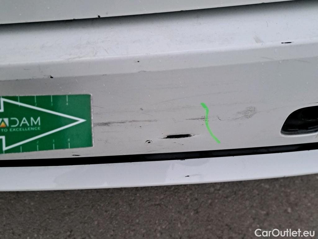  Toyota  Corolla TOYOTA  / 2019 / 5P / familiar 1.8 125H ACTIVE TECH E-CVT TOU SPORT #18