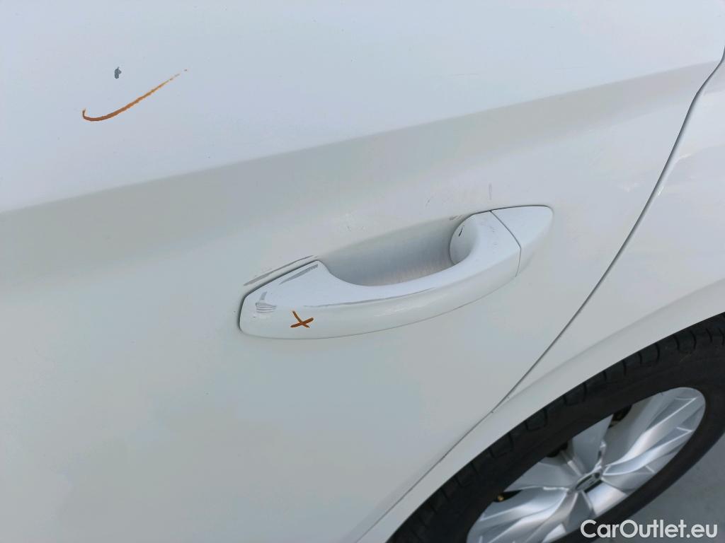  Skoda  KAMIQ SKODA  1.0 TSI 81kW (110CV) DSG Ambition #21