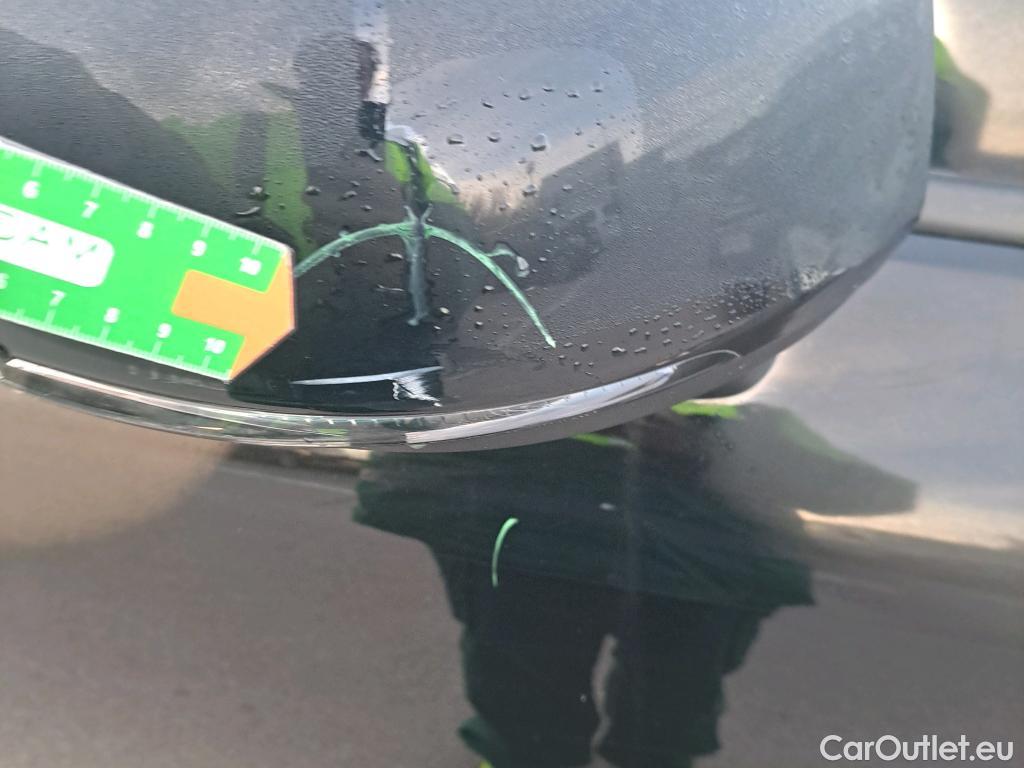  Volvo  XC 40 VOLVO XC40 / 2017 / 5P / todoterreno 2.0 D3 Momentum Pro #32