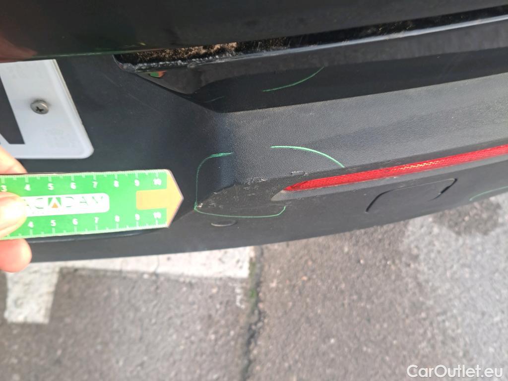  Volvo  XC 40 VOLVO XC40 / 2017 / 5P / todoterreno 2.0 D3 Momentum Pro #19