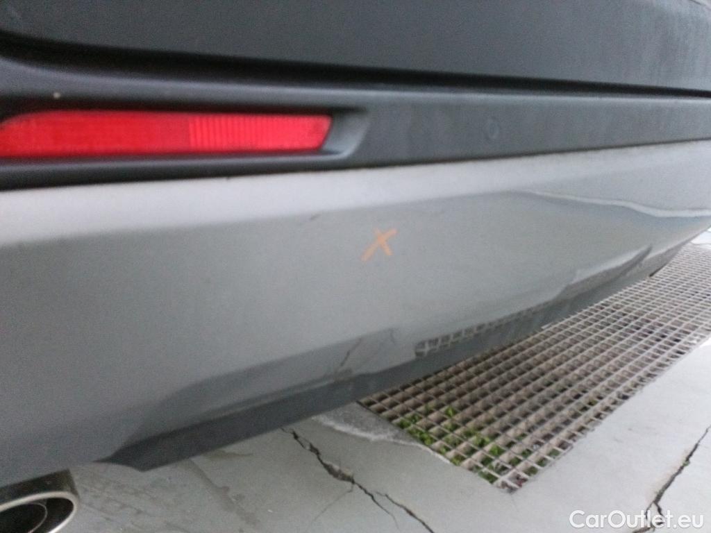  Toyota  RAV4 TOYOTA  / 2018 / 5P / todoterreno 2.5l 220H Advance #7