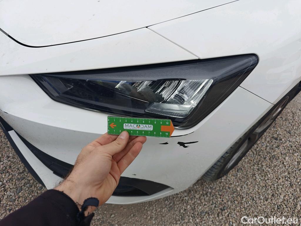  Land Rover  Discovery SEAT Nuevo León / 2020 / 5P / berlina con portón 2.0 TDI 85kW S&S Style Go (AC3) #1