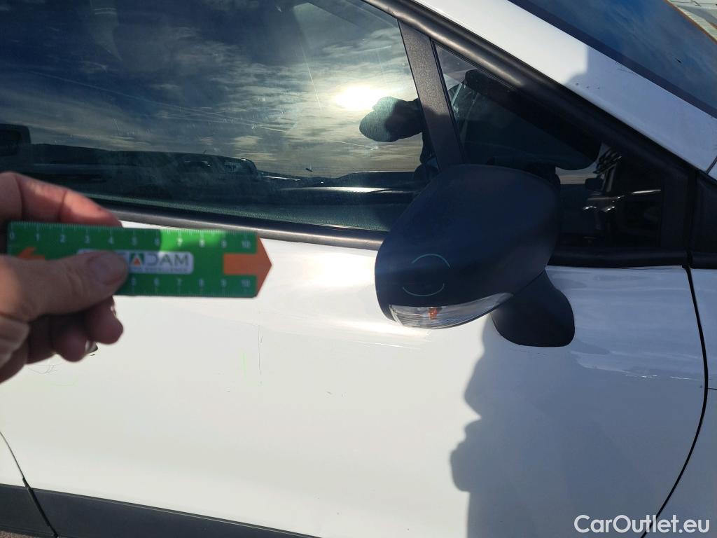  Renault  Clio RENAULT  / 2016 / 5P / berlina con portón Business TCe 66kW (90CV) GLP -18 #88