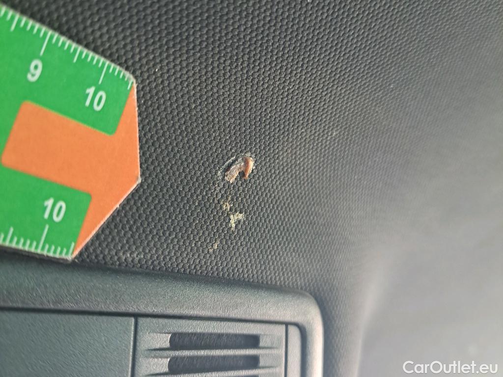  Volkswagen  Passat VOLKSWAGEN  / 2019 / 5P / familiar Variant R-Line 2.0 TDI 140kW (190CV) DSG #31