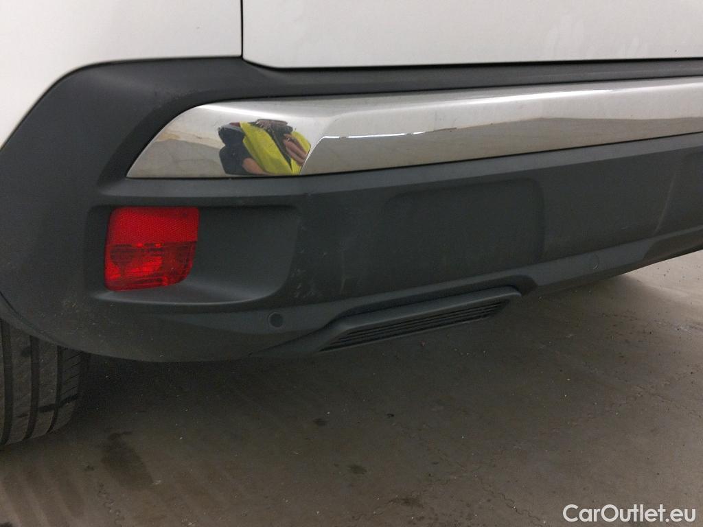  Peugeot  3008 PEUGEOT  / 2016 / 5P / todoterreno 1.5 BlueHDi 96kW (130CV) S&S Active EAT8 #21