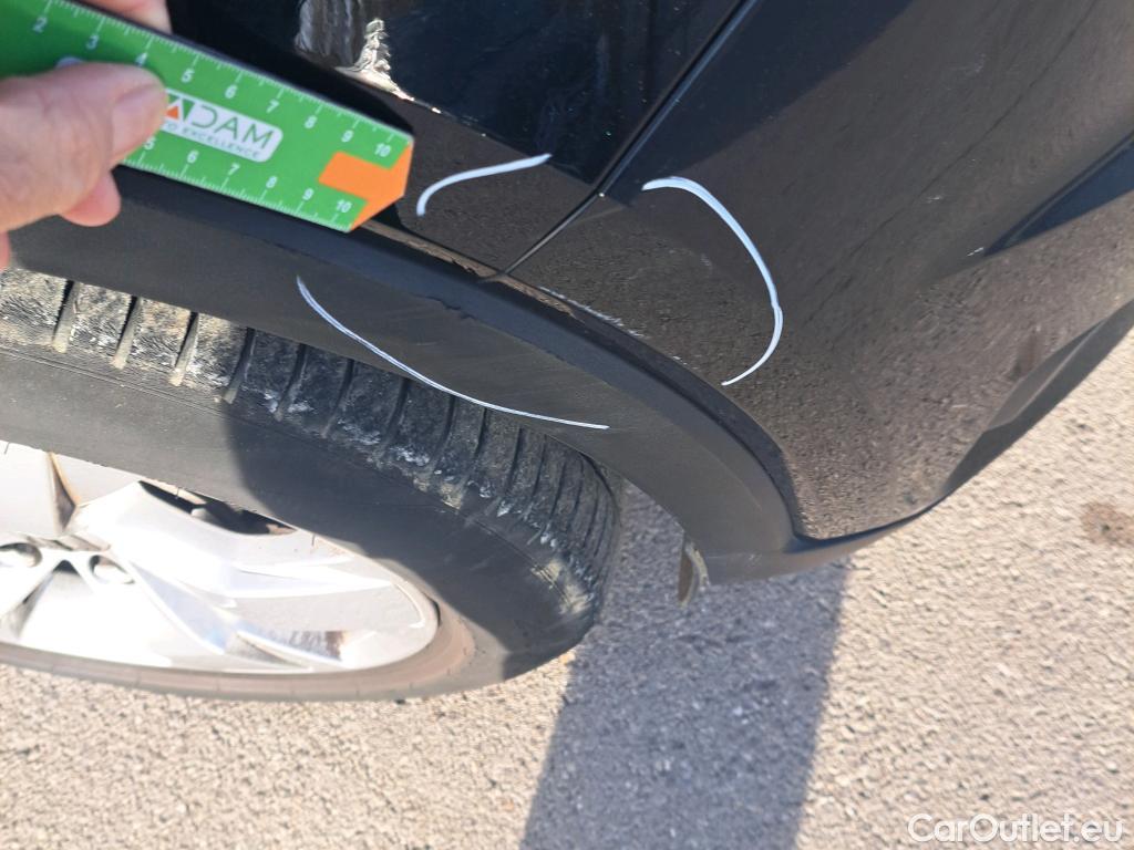  Volvo  XC 40 VOLVO XC40 / 2017 / 5P / todoterreno 1.5 T3 Momentum Pro Auto #28