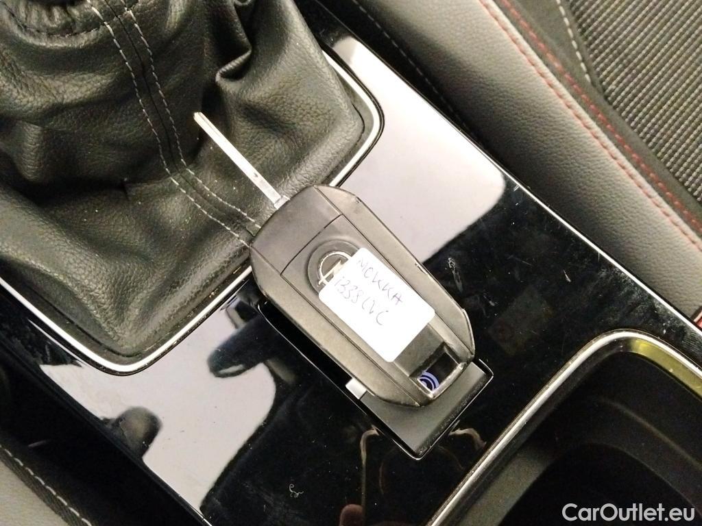  Opel  Mokka OPEL  / 2020 / 5P / todoterreno 1.5 D GS Line (AC) #2