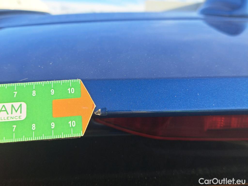  Volvo  XC60 VOLVO  / 2017 / 5P / todoterreno 2.0 B4 D R-Design Auto #17