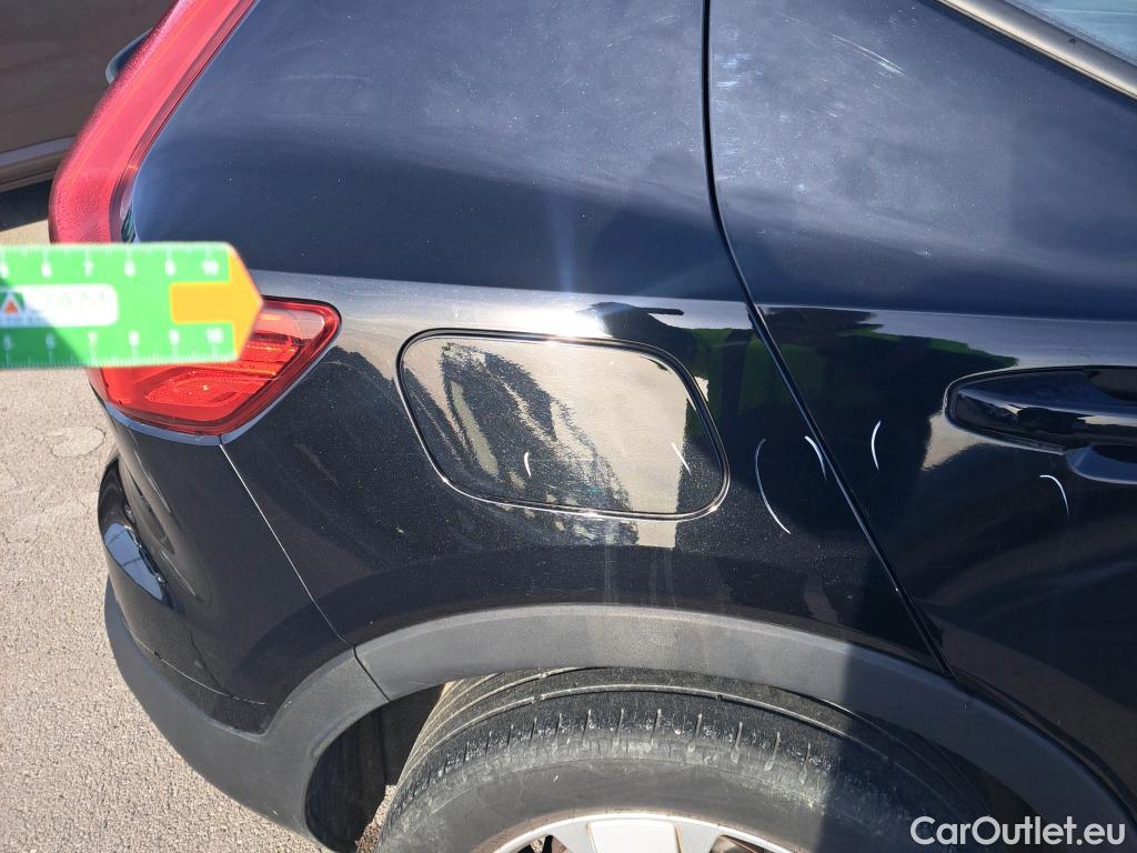  Volvo  XC 40 VOLVO XC40 / 2017 / 5P / todoterreno 1.5 T3 Momentum Pro Auto #25