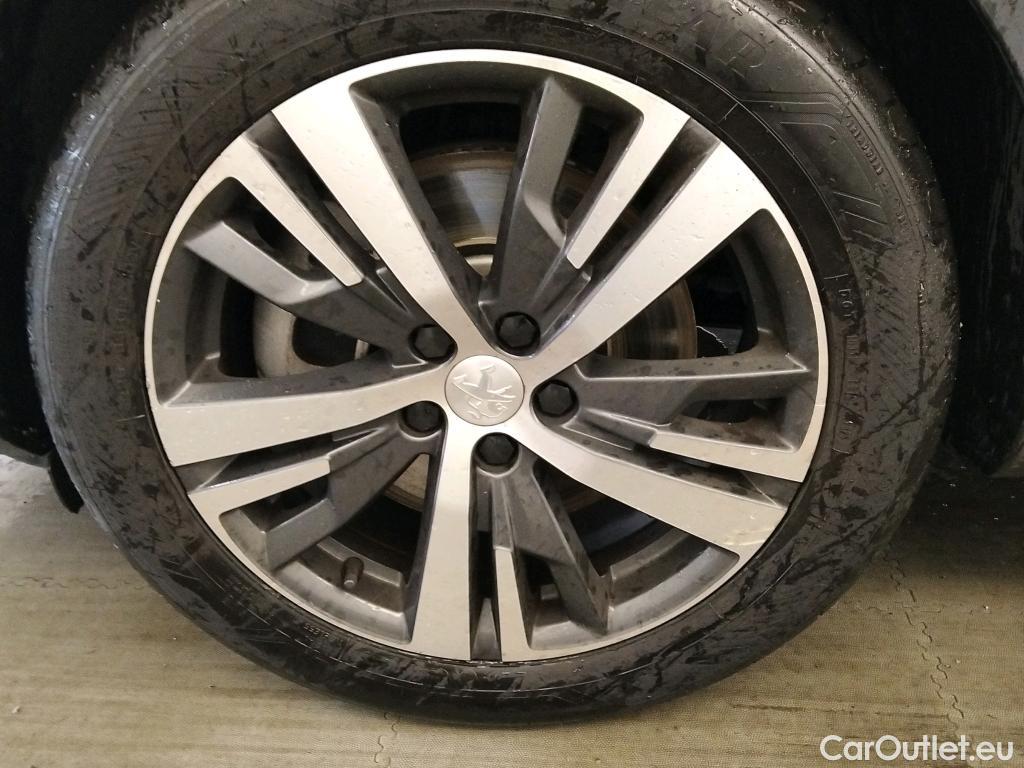  Peugeot  3008 PEUGEOT  Hybrid / 2020 / 5P / todoterreno 225 e-EAT8 Allure Pack #25