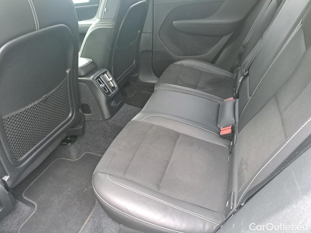  Volvo  XC 40 VOLVO XC40 / 2017 / 5P / todoterreno 1.5 T4 Twin Recharge R-Design Auto #15