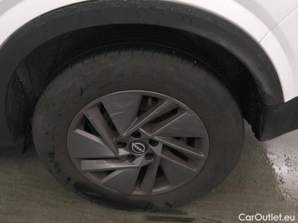  Land Rover  Discovery NISSAN QASHQAI / 2024 / 5P / todoterreno DIG-T 103kW (140CV) mHEV 4x2 Acenta #5