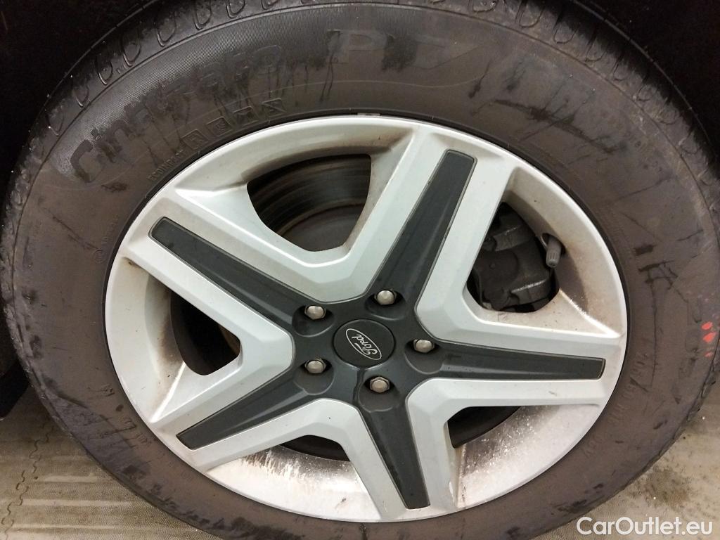  Ford  Focus FORD  / 2018 / 5P / familiar 1.5 Ecoblue 88kW Trend+ SB #15