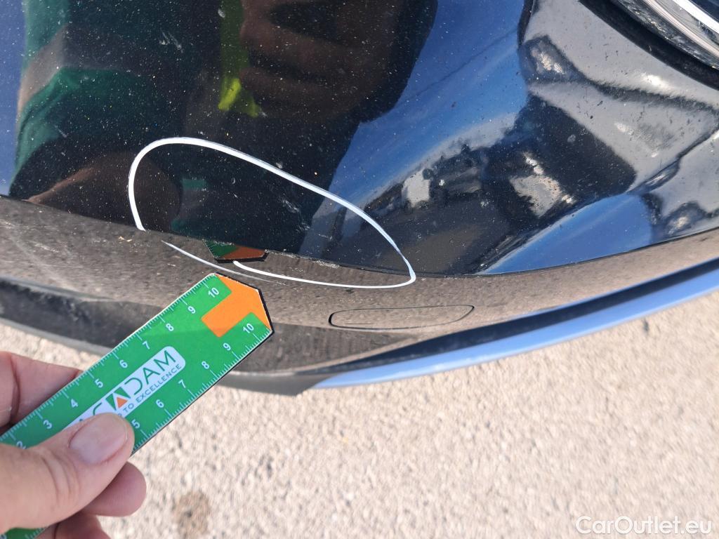  Volvo  XC 40 VOLVO XC40 / 2017 / 5P / todoterreno 1.5 T3 Momentum Pro Auto #12