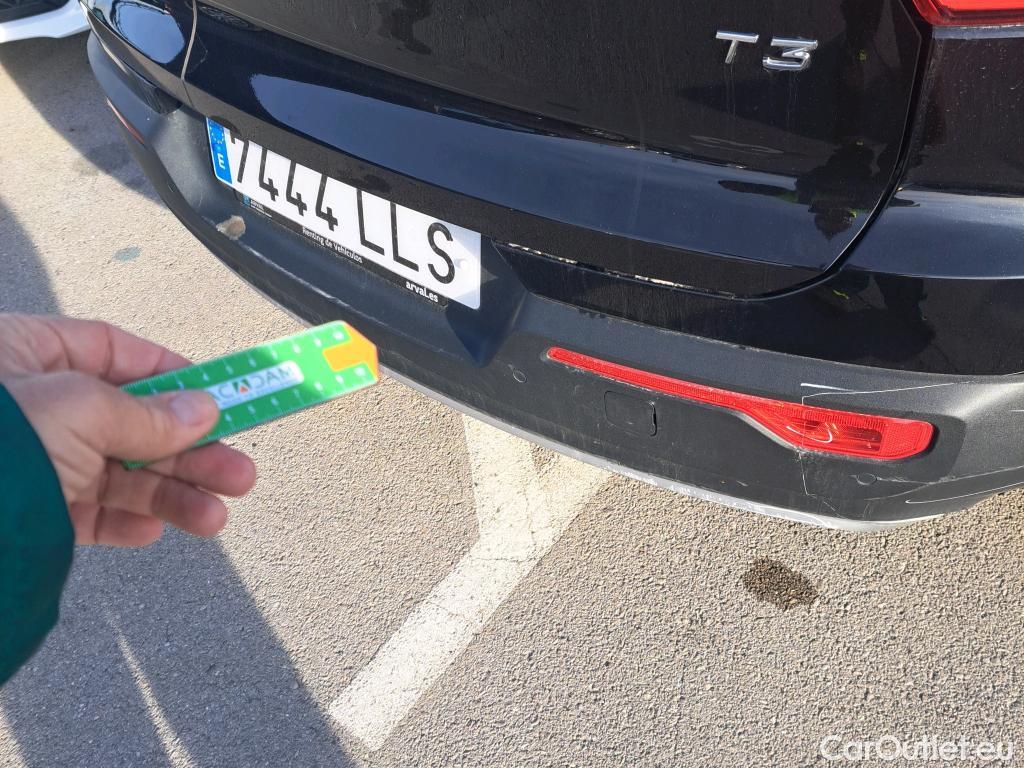  Volvo  XC 40 VOLVO XC40 / 2017 / 5P / todoterreno 1.5 T3 Momentum Pro Auto #8